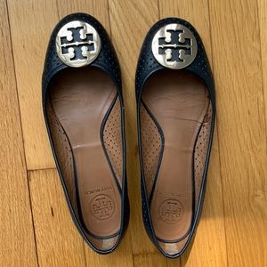 TORY BURCH Navy Blue REVA Perforated Leather Ballet Flats 8